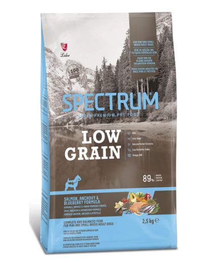 Spectrum Low Grain Mini ve Küçük Irk Yetişkin Köpekler İçin Somonlu, Hamsili & Yaban Mersinli Formüllü 2,5 Kg